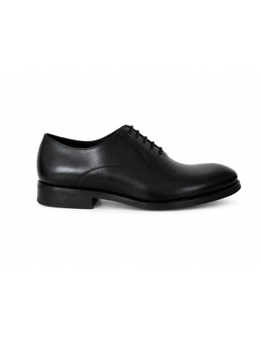 Black leather Oxford