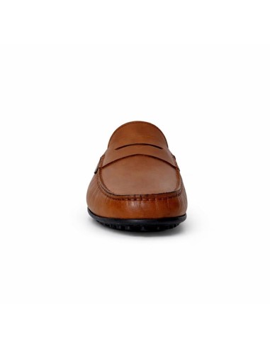 Mocasín de piel con antifaz color cuero