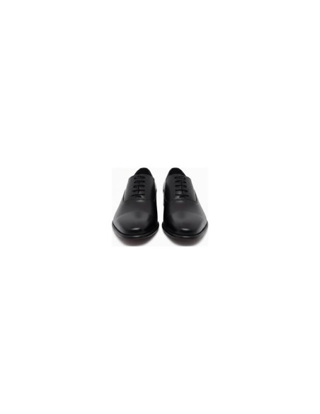 Black leather Oxford