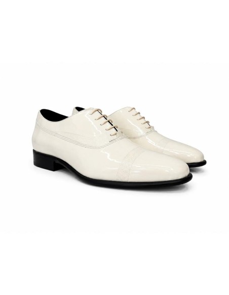 White leather Oxford