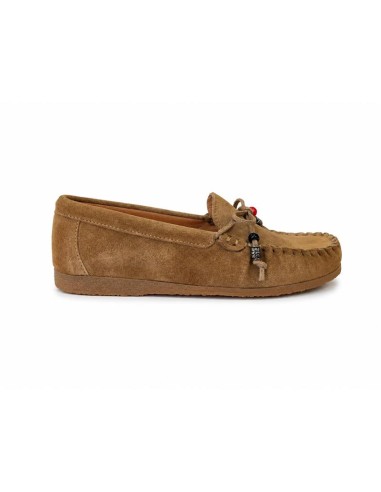 Mocasines de mujer de piel con remaches color cuero