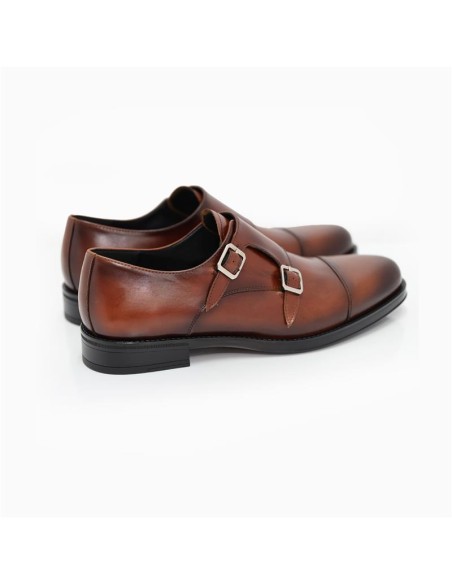 Zapato con hebilla de piel con plantilla extraible color cuero