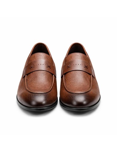 Mocasín de piel con antifaz color cuero