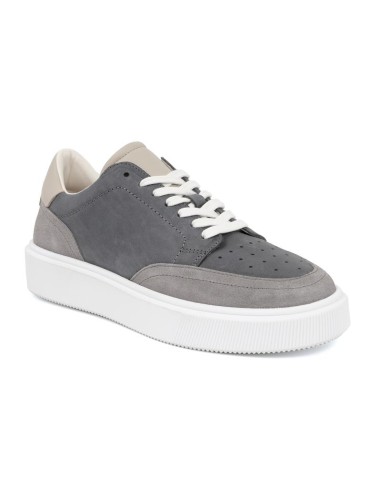 Sneakers de piel combinado con ante color gris