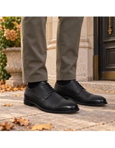Derby de piel con picado maría color negro