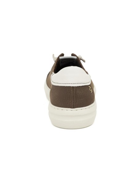 Sneakers de nobuck liso color marrón