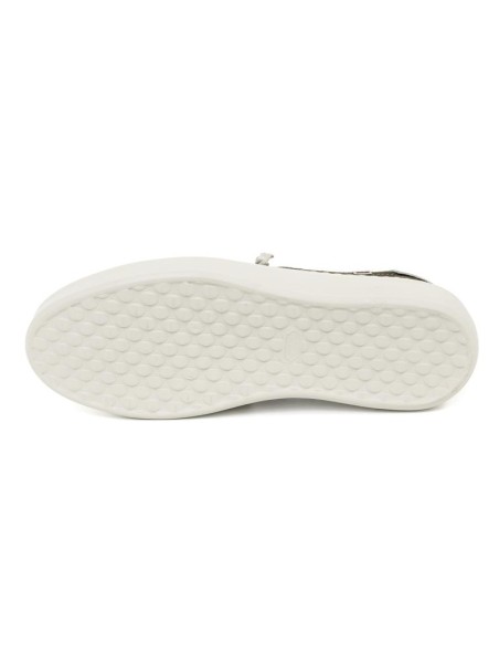 Sneakers de nobuck liso color verde