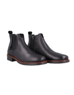 Black leather chelsea boots 2