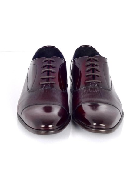 Oxford de piel con plantilla extraible color burdeos