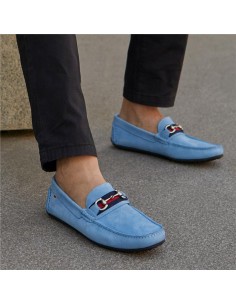 Mocasín de ante cosido artesano color azul