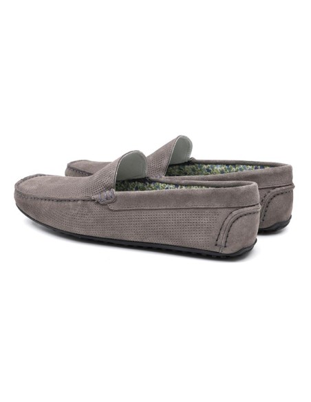 Mocasín de ante cosido artesano color gris