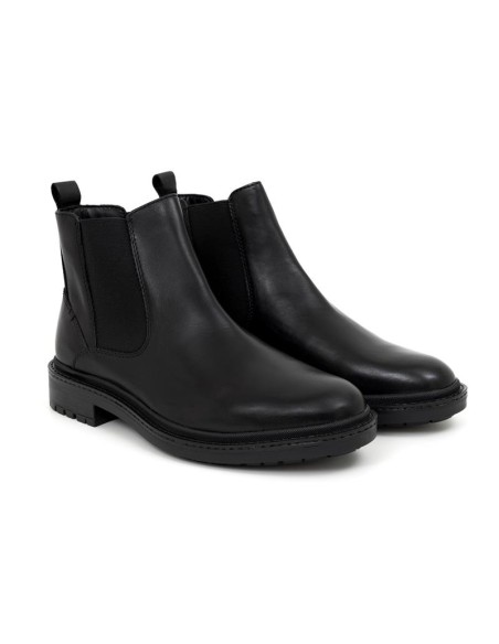 Black leather chelsea boots
