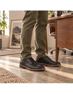 Derby de piel liso color negro