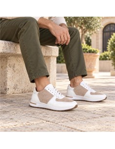 Deportivo de piel liso color blanco