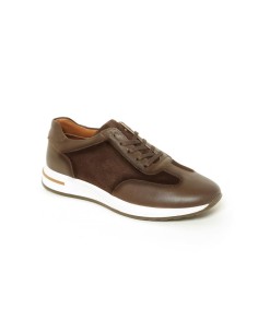 Deportivo de piel liso color marrón 2