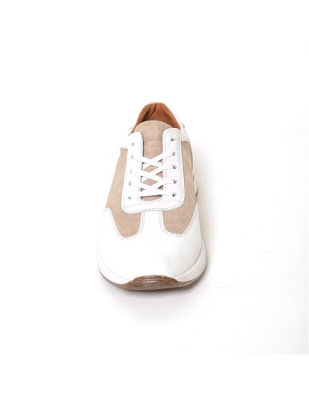 White leather sport shoe