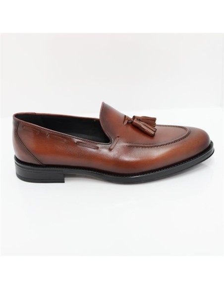 Mocasín de piel con plantilla extraible color marrón