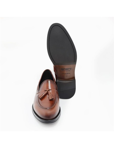 Mocasín de piel con plantilla extraible color marrón