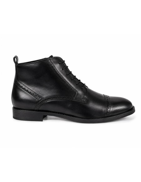 Black leather women's boots