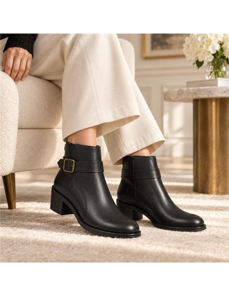 Black leather women's boots