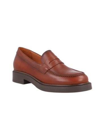 Light Brown leather women's moccasins