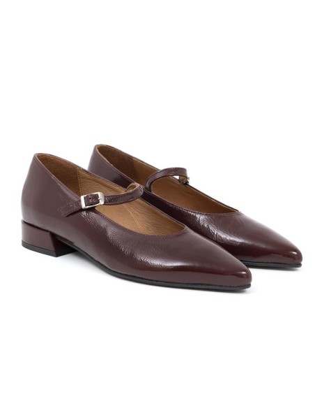 Zapato de Vestir de piel liso color burdeos