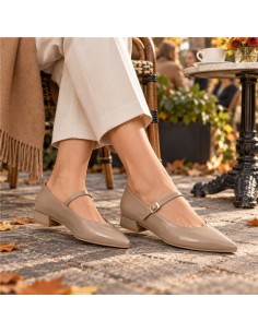 Zapato de Vestir de piel liso color beige
