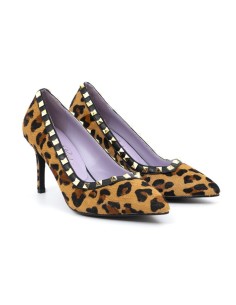 Zapato de Vestir de piel con remaches color beige 2