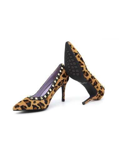 Zapato de Vestir de piel con remaches color beige