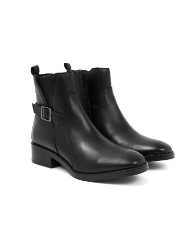 Botines de mujer de piel acabado a mano color negro