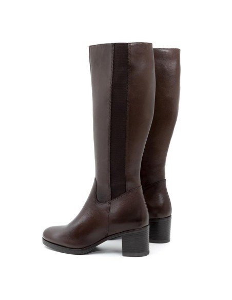Botas de mujer de piel liso color marrón