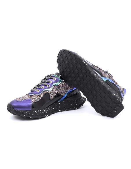 Deportivo de mujer de piel en doble tonalidad color morado