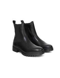 Black leather women's boots 2