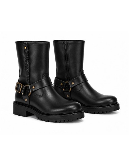 Black leather women's boots