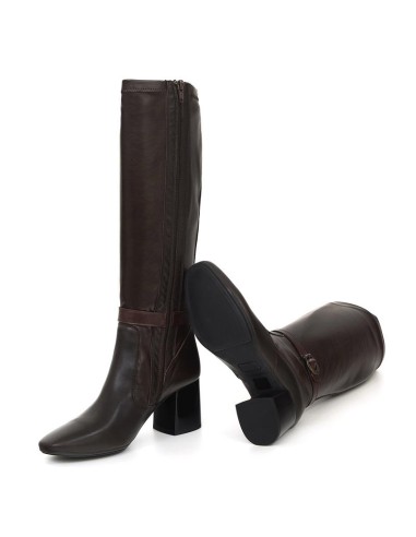Botas de mujer de piel con aplique metálico color marrón