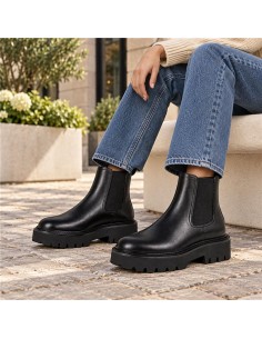 Black leather women's boots