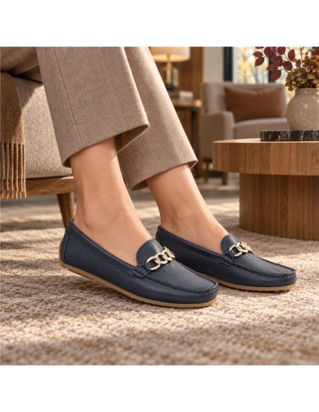 Mocasines de mujer de piel con aplique metálico color azul