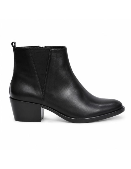 Black leather women's boots