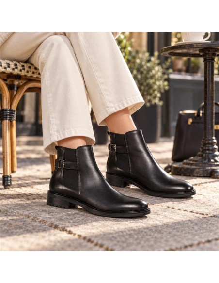 Black leather chelsea boots