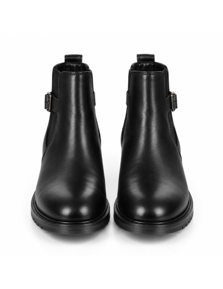 Black leather chelsea boots