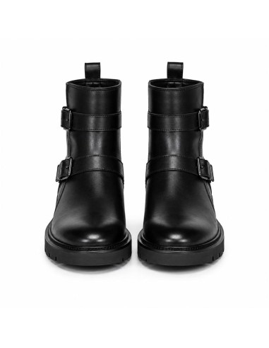 Black leather women's boots