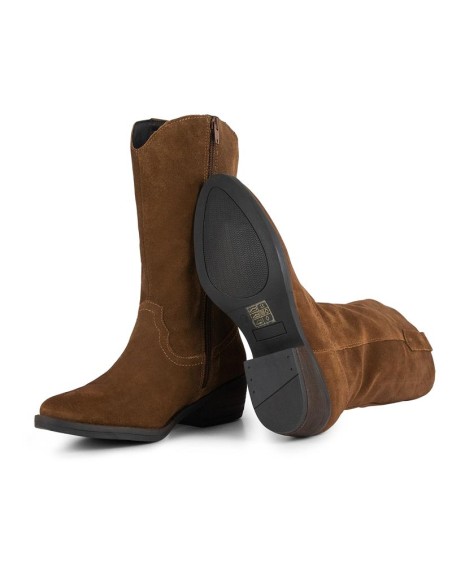 Botas de mujer de ante con costura color cuero