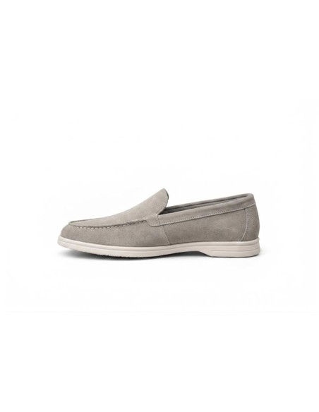 Mocasines de mujer de ante liso color beige