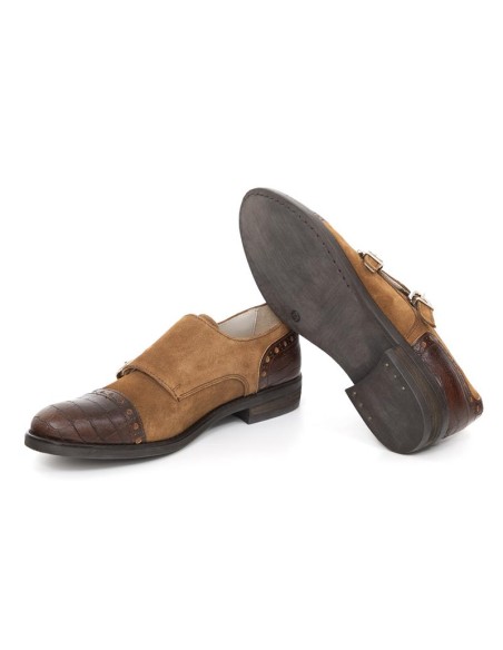 Zapato de Vestir combinado con piel con dos  hebillas color beige
