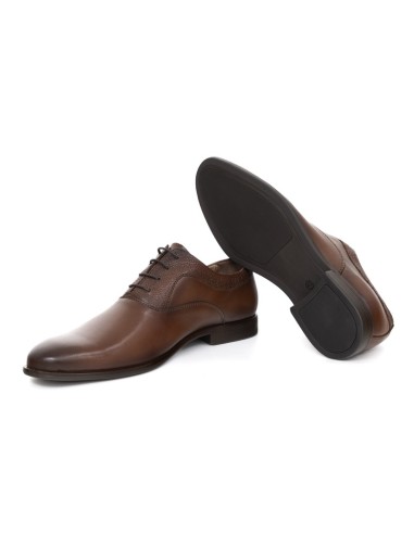 Oxford de piel con costura color cuero